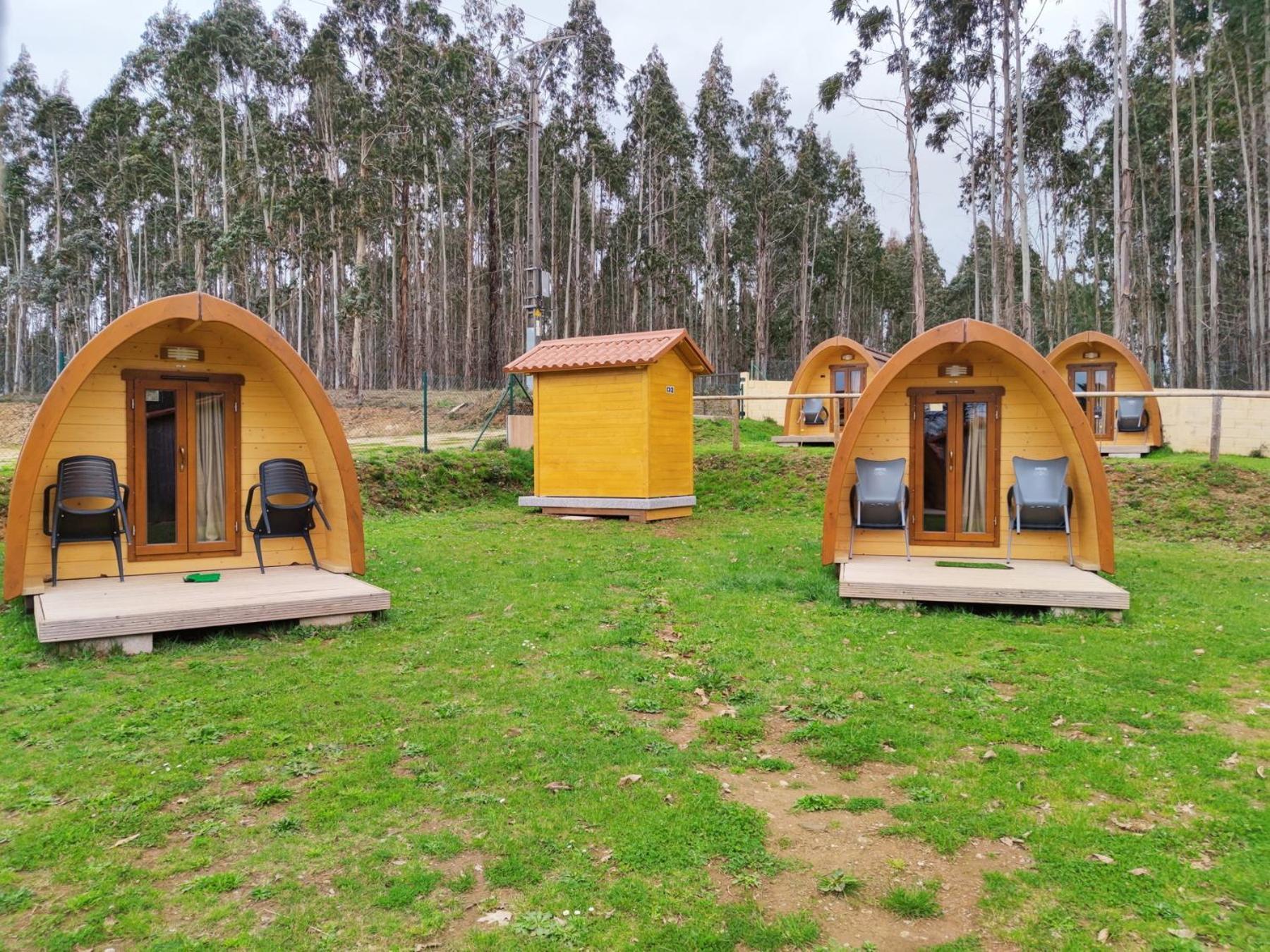 Teiraboa Base Camp Hotell Arzúa Eksteriør bilde